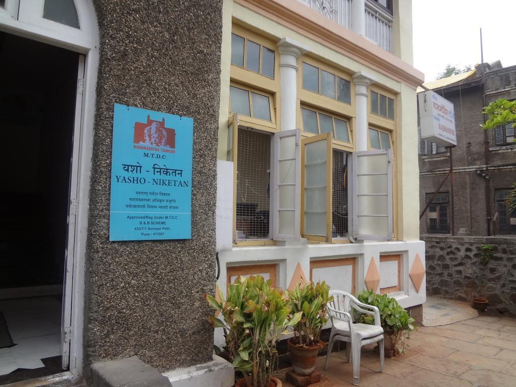 Hotel Rajmandir Pune Luaran gambar